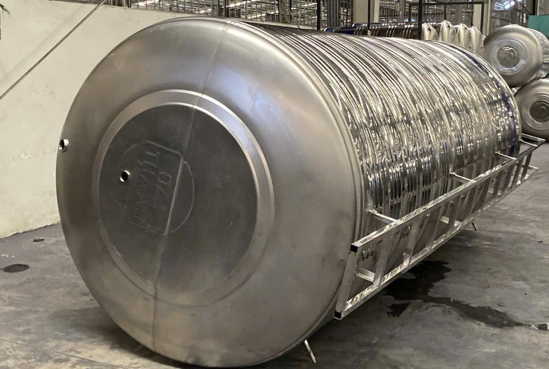 So sánh bồn inox 12000L đứng và ngang tại công trình